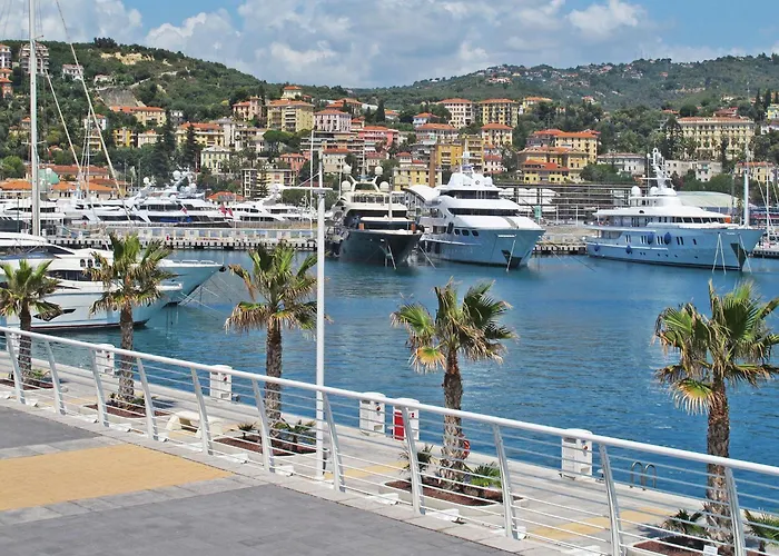 Lejlighed Rossese By Interhome